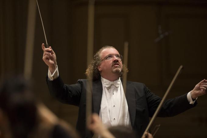 St. Louis Symphony Orchestra: Stephane Deneve - Deneve Conducts Shostakovich at Powell Symphony Hall