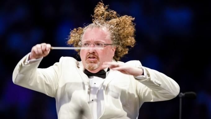 St. Louis Symphony Orchestra: Stephane Deneve – Sibelius with Stephane